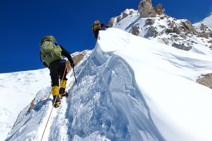 Qizi Peak Hiking Trekking Climbing Mountaineering Travel Tour