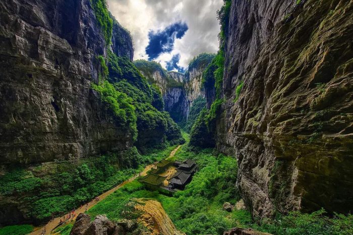 China Crossing: Vietnam (Pingxiang/Dongxing) – China – Pakistan