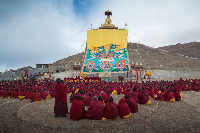 Tibetan Festivals in Aba and Tagong